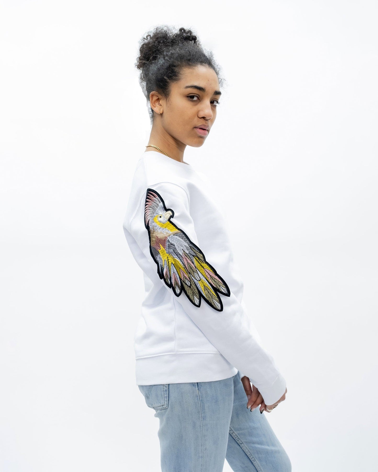 Evergreen - White Parrot Patch Sweatshirt